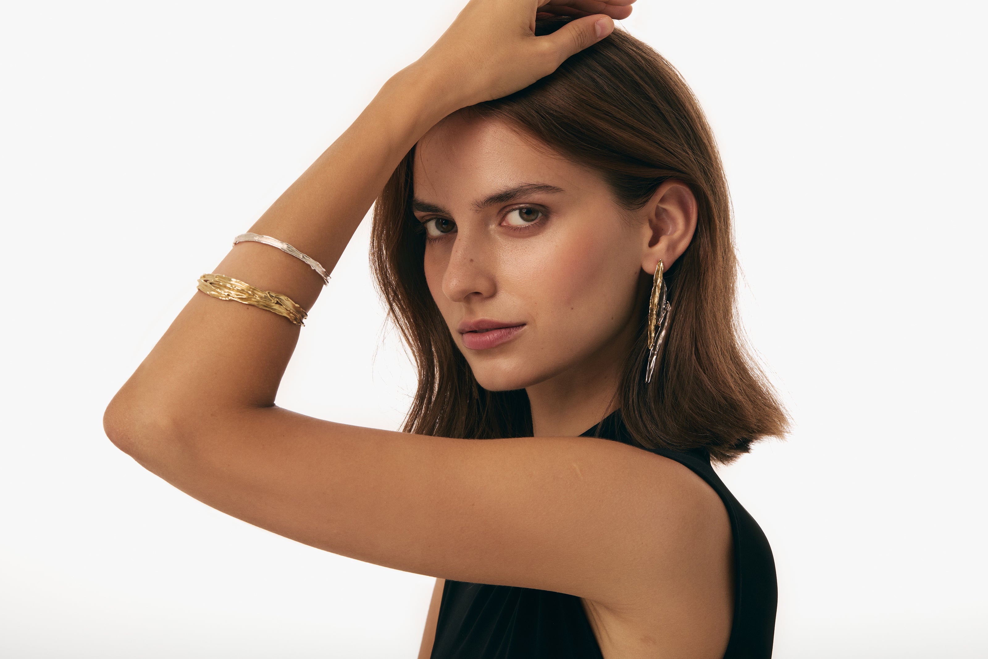 NIA statement bracelet