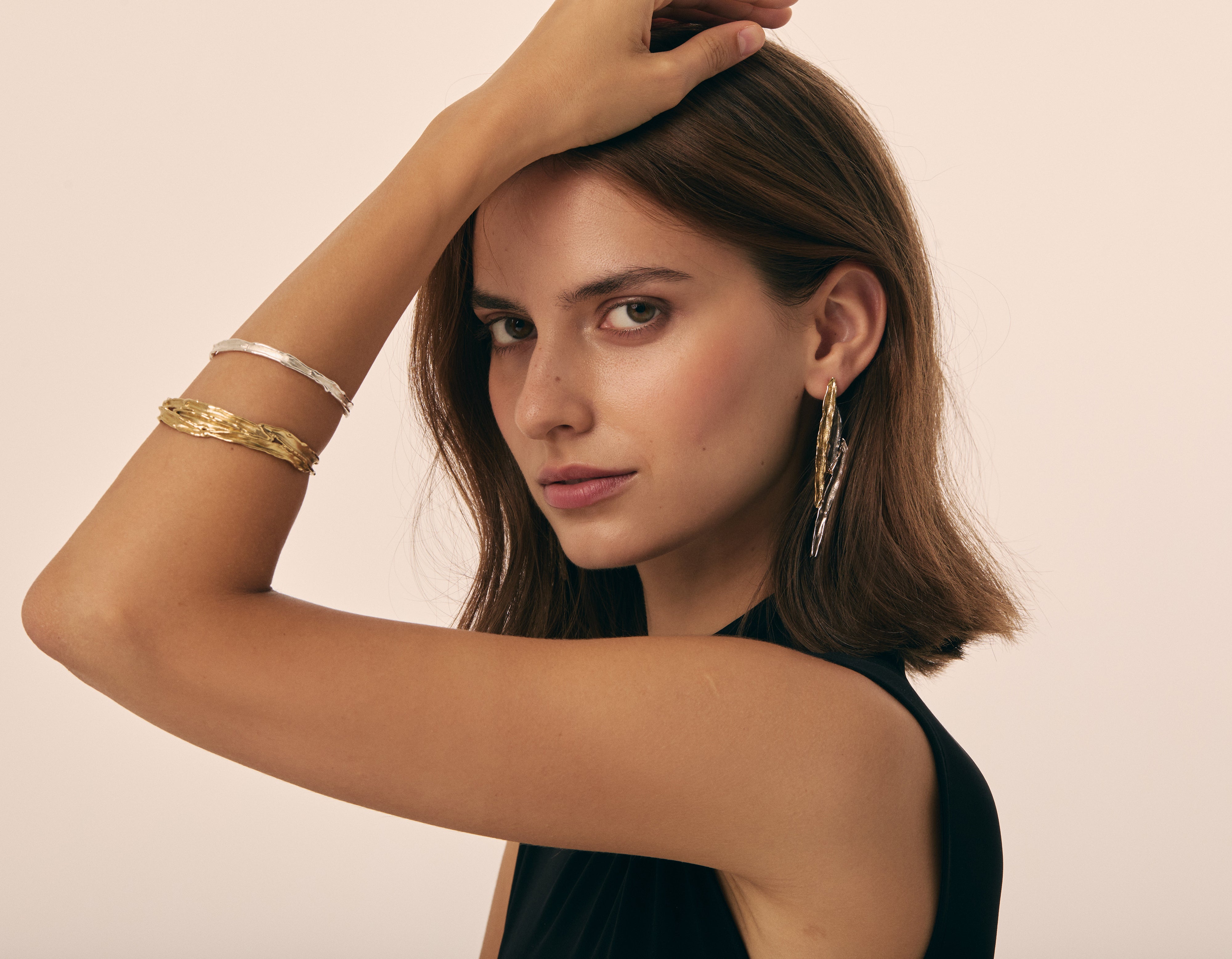 NIA statement bracelet