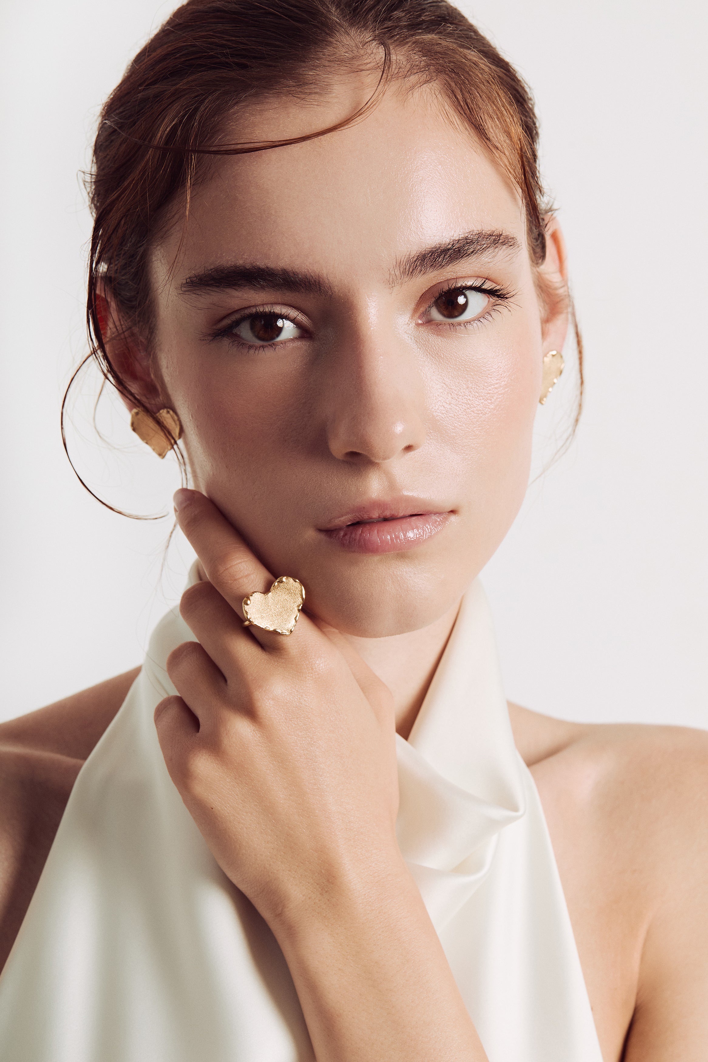 Cercei Kalila aur 14k 585 Jasiri Bijuterie Contemporana Bijuterie de Autor Cercei Inimioare Inima Heart Earrings Contemporary Author Jewelry Cadou Gift Gold