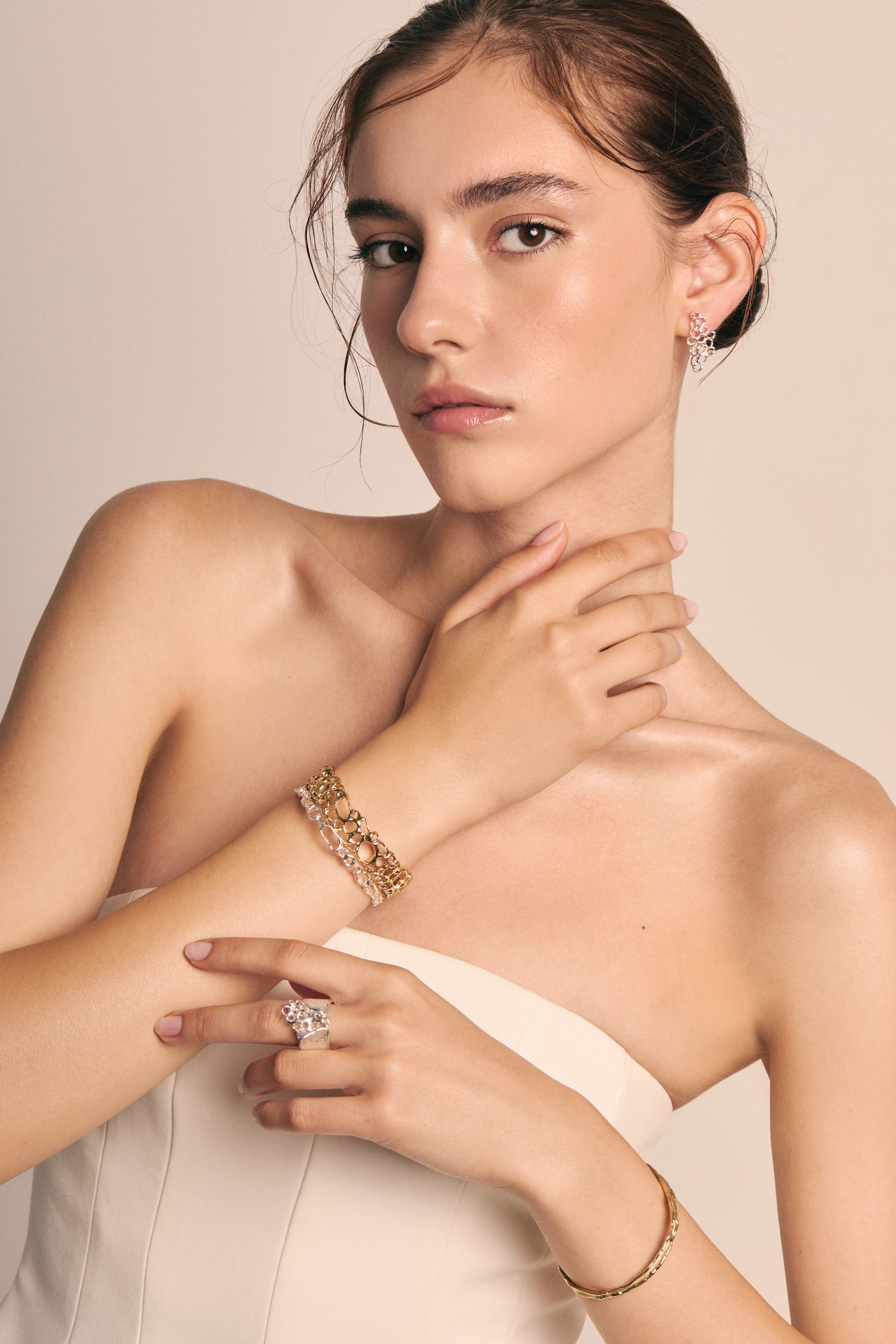 Cercei statement Wings Of Balance Silver Argint JASIRI bijuterie contemporana Bijuterie de autor Cercei Contemporary Jewelry Designer Bijuterii Jewelry Designer Gift