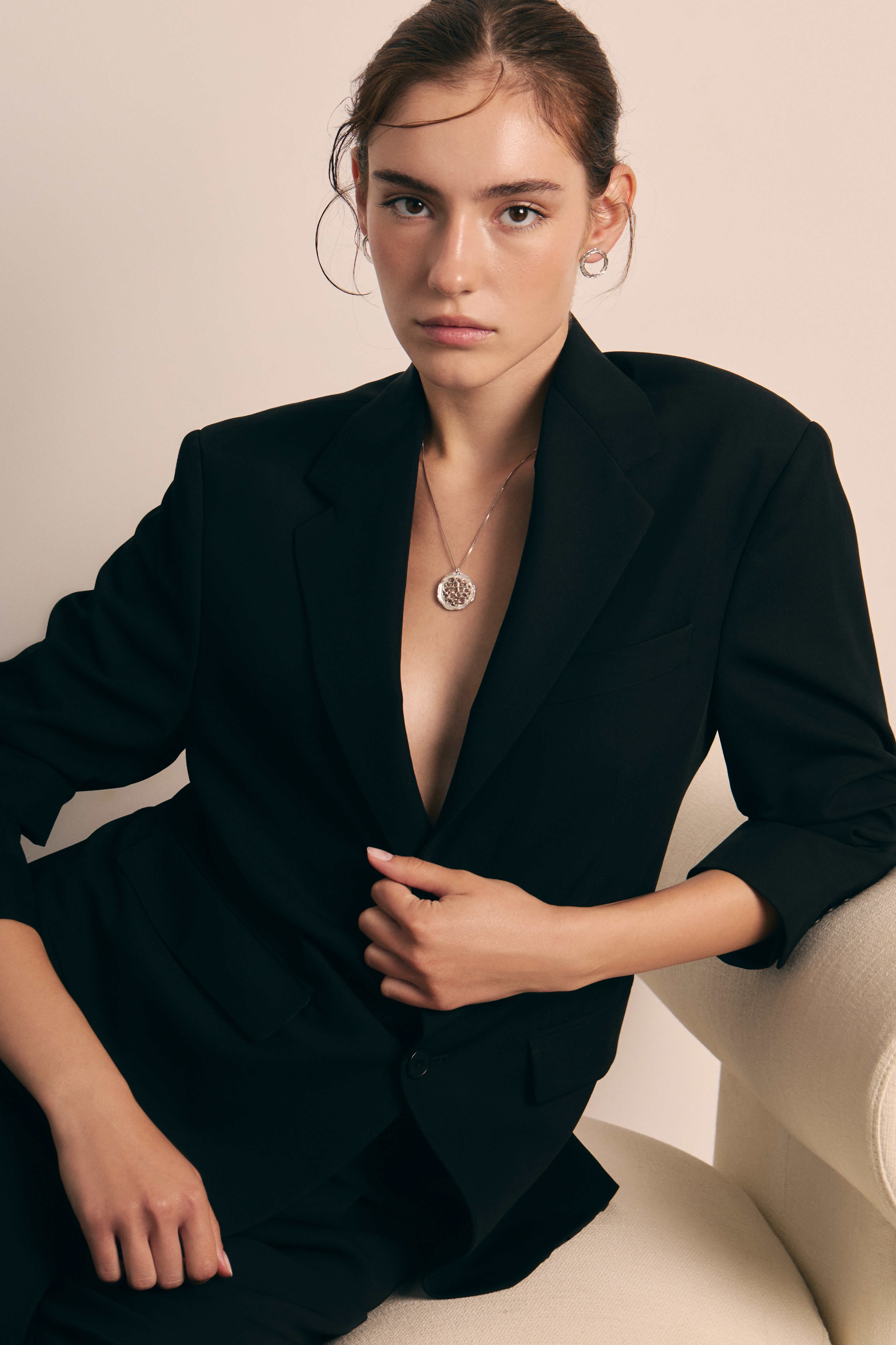 Statement earrings UZURI Gold 